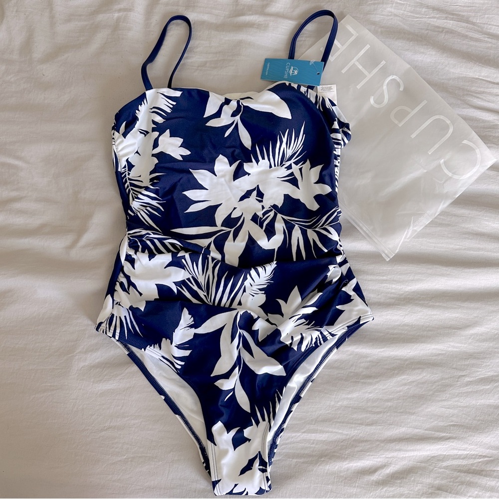 NWT Cupshe Women’s Small Blue and White Floral One Piece Swimsuit